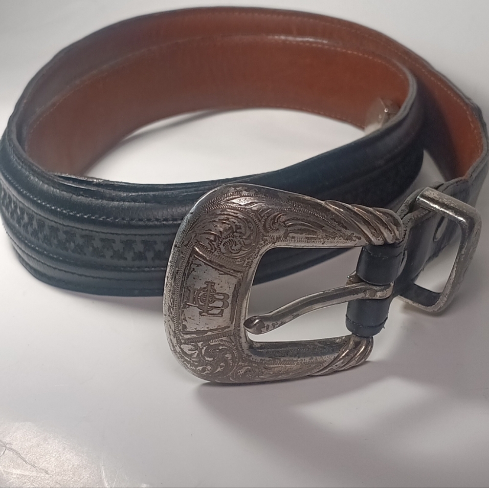 Lucchese Elegant Black Belt with Silver Buckle Size 40